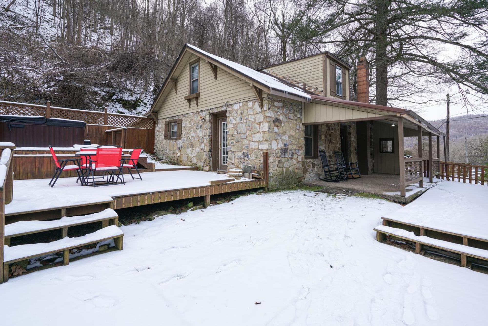 River Front Resort Elkins Bagian luar foto